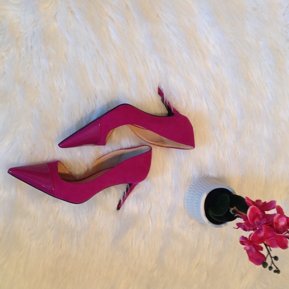 Gorgeous magenta/pink 3" pointed toe heels - Picture 3 of 8